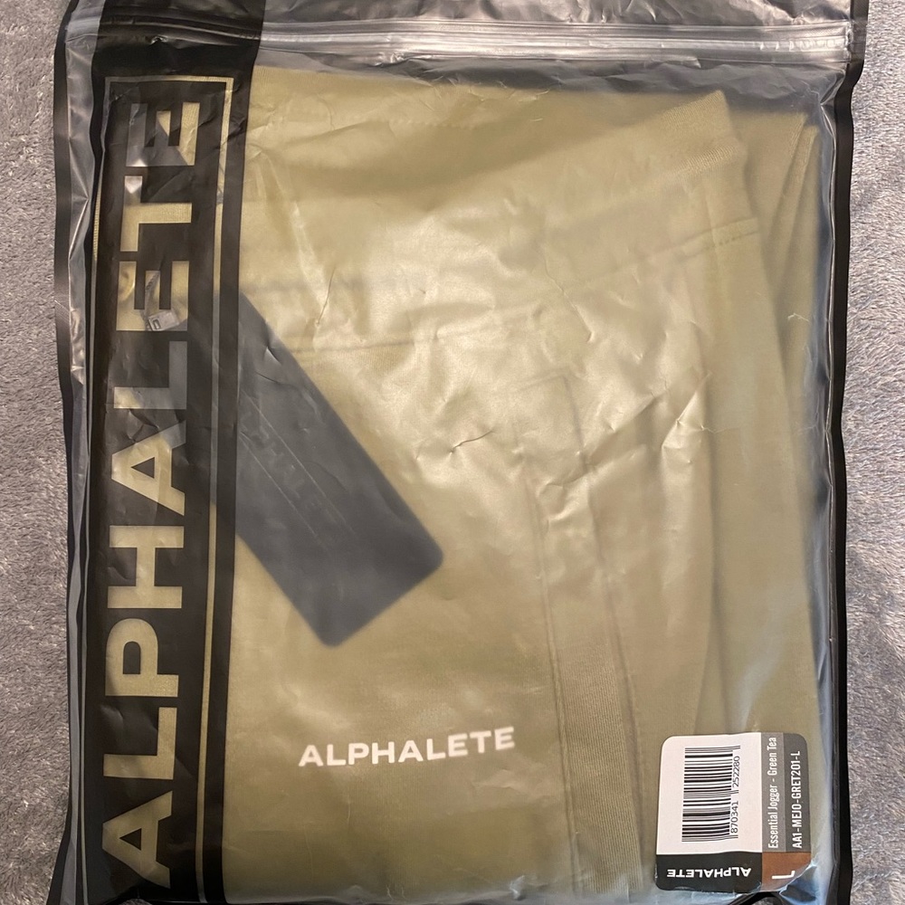 Alphalete Essential Jogger